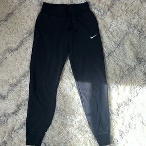 Nike joggers